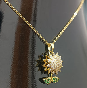 Golden Sunflower Pendant Necklace  Elegant Floral Jewelry with Sparkling Crystals
