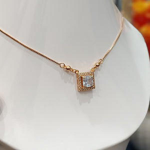 Golden Square-Cut Crystal Pendant Necklace – Elegant Halo Design