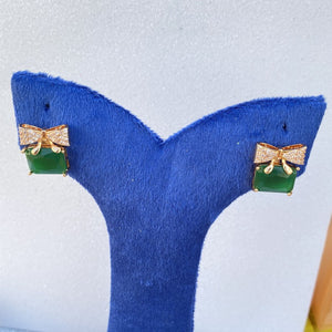 Golden Bow Stud