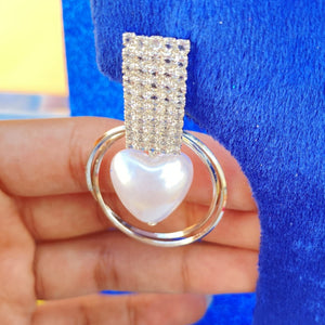 Round Earrings With Hearts