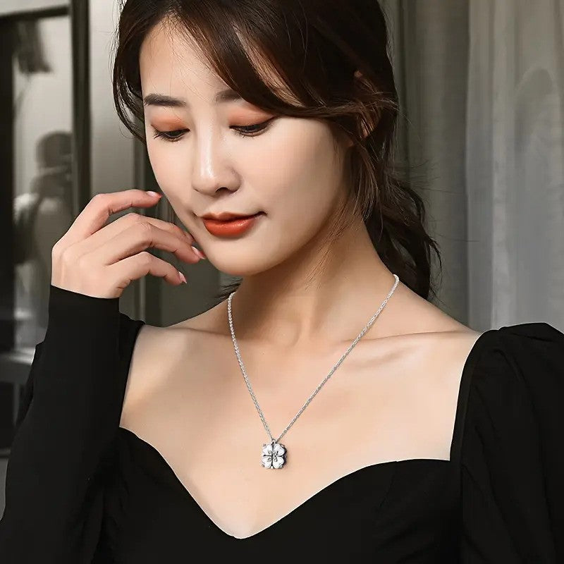 Heart-Shaped Four-leaf Clover Love Heart Full Of zirconia Pendant Necklace